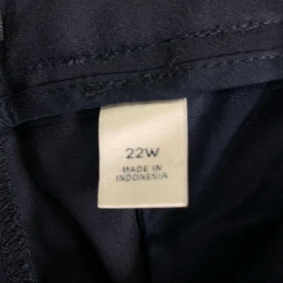 Liz Claiborne new With Tags Jackie Cropped Pants in Navy - Picture 7 of 10
